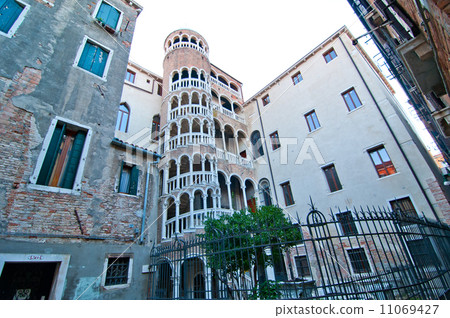 Venice Italy Scala Contarini del Bovolo Venice Italy Scala Contarini del Bovolo 11069427