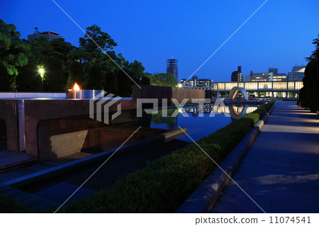 和平之光 和平之光 11074541