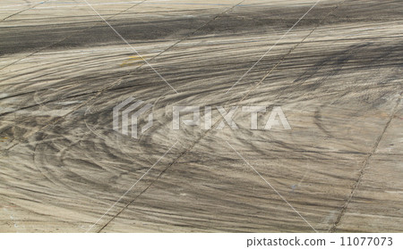 Tire marks Tire marks 11077073