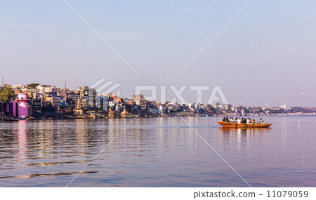 varanasi cityscape varanasi cityscape 11079059
