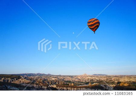 Cappadocia, balloon Cappadocia, balloon 11083165