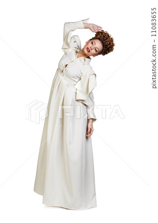 Fashionable woman Fashionable woman 11083655