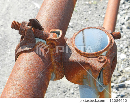 Rusted clamp 11084630