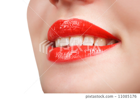 Teeth of a smiling young woman,tilted Teeth of a smiling young woman,tilted 11085176