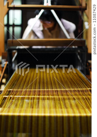 Weaving of Yellow Hachiji Weaving of Yellow Hachiji 11087429