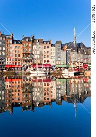 Honfleur, France 11087623