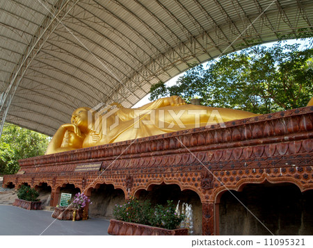 Wat tam sang phet temple , Amphoe Mueang Amnat Charoen , thailan Wat tam sang phet temple , Amphoe Mueang Amnat Charoen , thailan 11095321