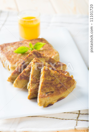 arab bread murtabak, in setting background 11101720