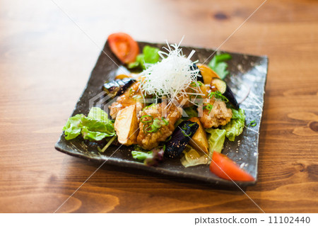 Cooking 11102440
