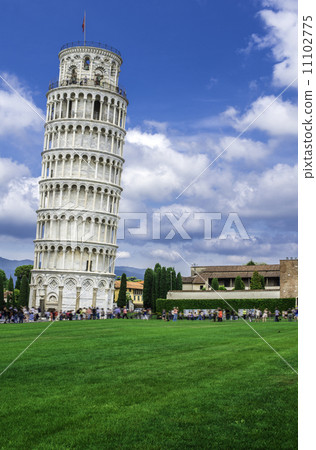 Leaning Tower of Pisa 11102775