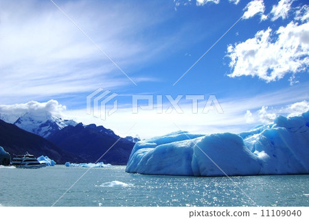 Drift ice Drift ice 11109040