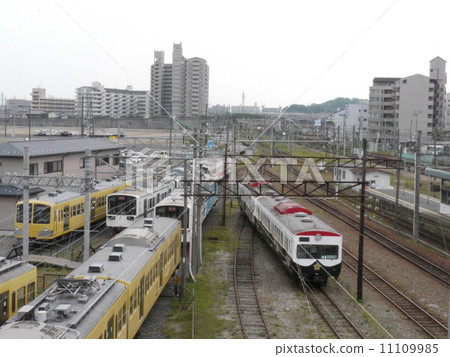 Omi Railway Hikone Garage 800 series Pato Electric Omi Railway Hikone Garage 800 series Pato Electric 11109985