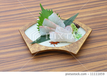 Red snapper sashimi 11111859