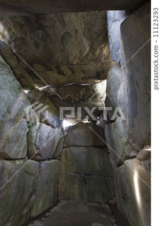 在石頭競技場內埋葬土墩 11123293