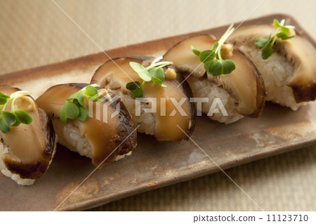 Simmered Shiitake 11123710