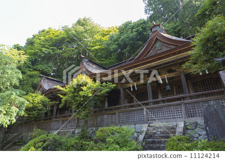 The main shrine of Yoshino Moisture Shrine 11124214