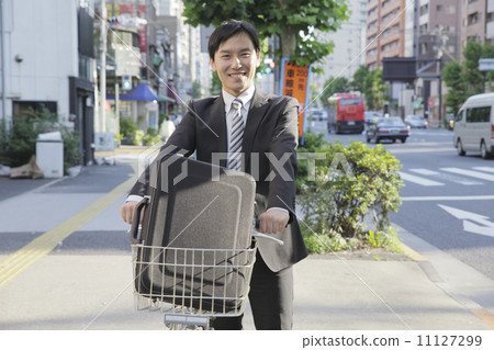 Businessman         11127299