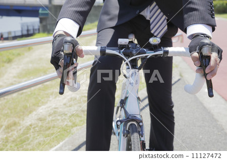 Commute with a road racer Commute with a road racer 11127472