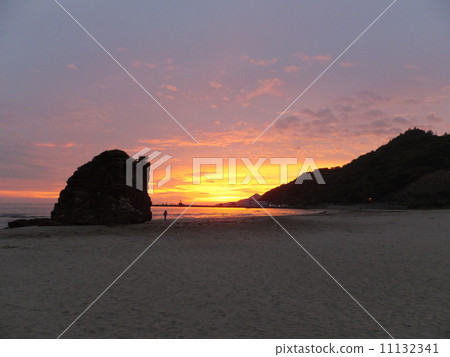 Inasa no Hama / Evening landscape (Izumo City) Inasa no Hama / Evening landscape (Izumo City) 11132341