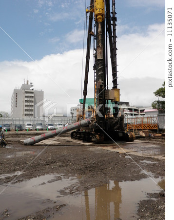 打樁機 11135071