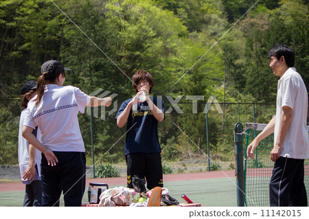 Family tennis 11142015