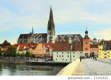 Regensburg architecture 11142622