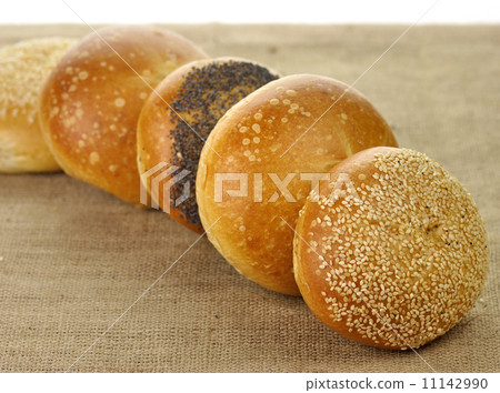 fresh rolls 11142990
