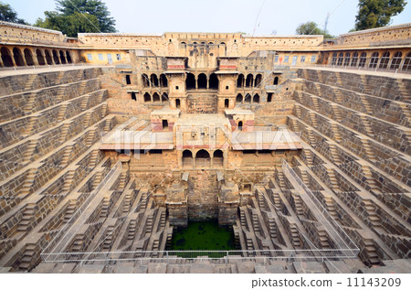 Urbannery的Chanda Baori 11143209