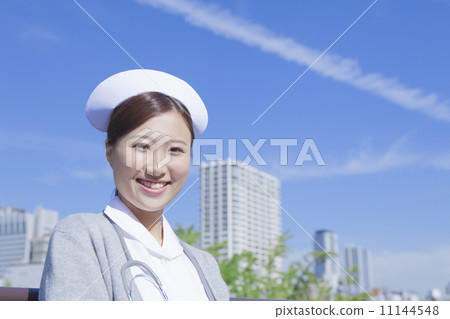 Nurse's portrait 11144548