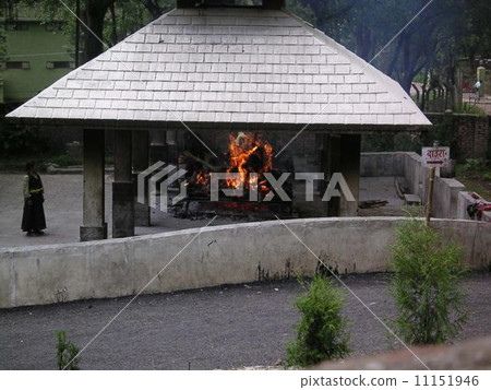 Nepal Crematorium 11151946