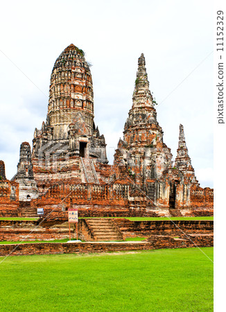 Wat Chaiwatthanaram Temple. Ayutthaya Historical Park, Thailand. 11152329