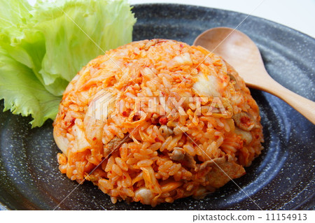Kimchi grilled rice 11154913