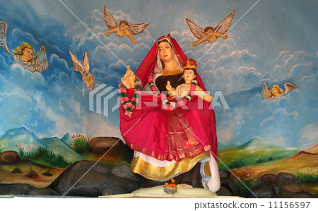 Madonna with baby. Catholic pilgrimage center.  11156597