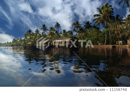 House boat in the Kerala (India) Backwaters.  11156748