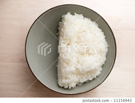 Less rice 11158943
