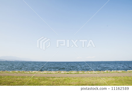 Lake Biwa Lakeside 11162589