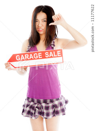 Attractive asian girl 20 years old shot in studio 11177622