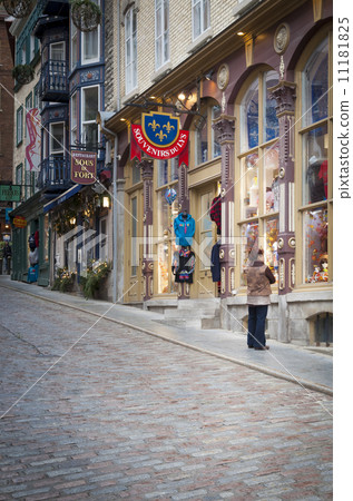 Souvenir shop sign in lower Vieux, Quebec city, Canada Souvenir shop sign in lower Vieux, Quebec city, Canada 11181825