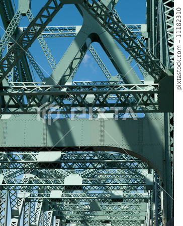 truss bridge, jacques cartier bridge, montreal, quebec, canada