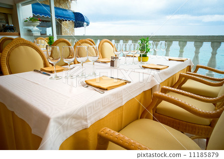 Table setting for a dinner 11185879