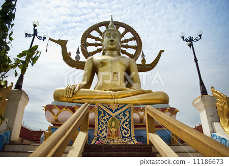 Big buddha in Samui island, Thailand 11186673