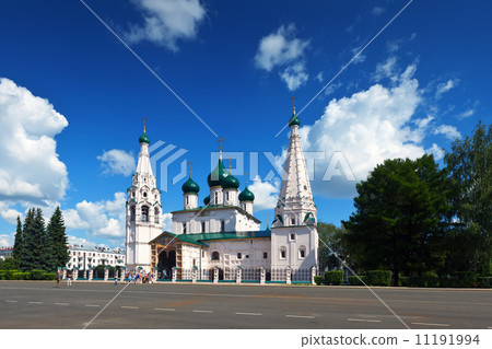 Church of Elijah the Prophet at Yaroslavl in summer 11191994