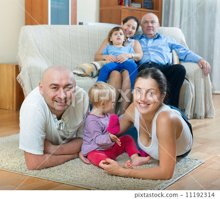 Happy family portrait Happy family portrait 11192314