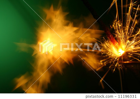 christmas sparkler 11196331