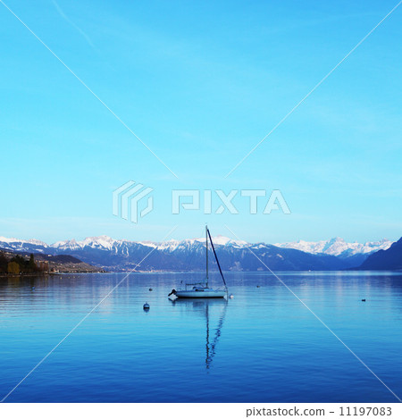 lake geneva 11197083