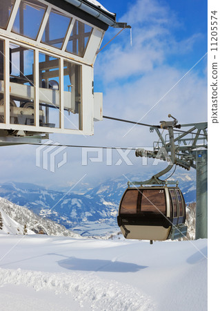 Mountains ski resort Kaprun Austria 11205574
