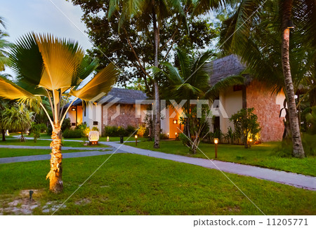 Hotel at tropical island - Seychelles 11205771