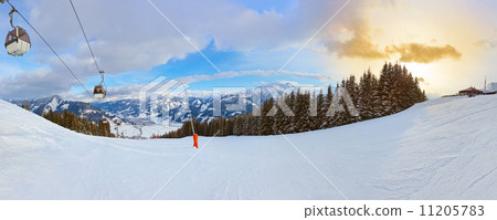 Mountains ski resort Zell-am-See Austria 11205783