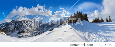 Mountains ski resort Kaprun Austria Mountains ski resort Kaprun Austria 11205870