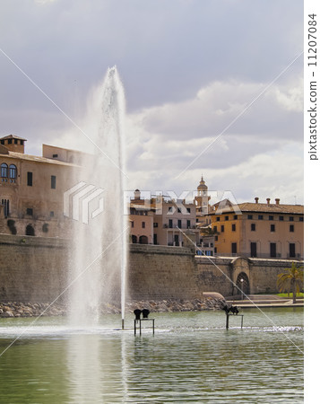 Fountain in Palma of Majorca 11207084